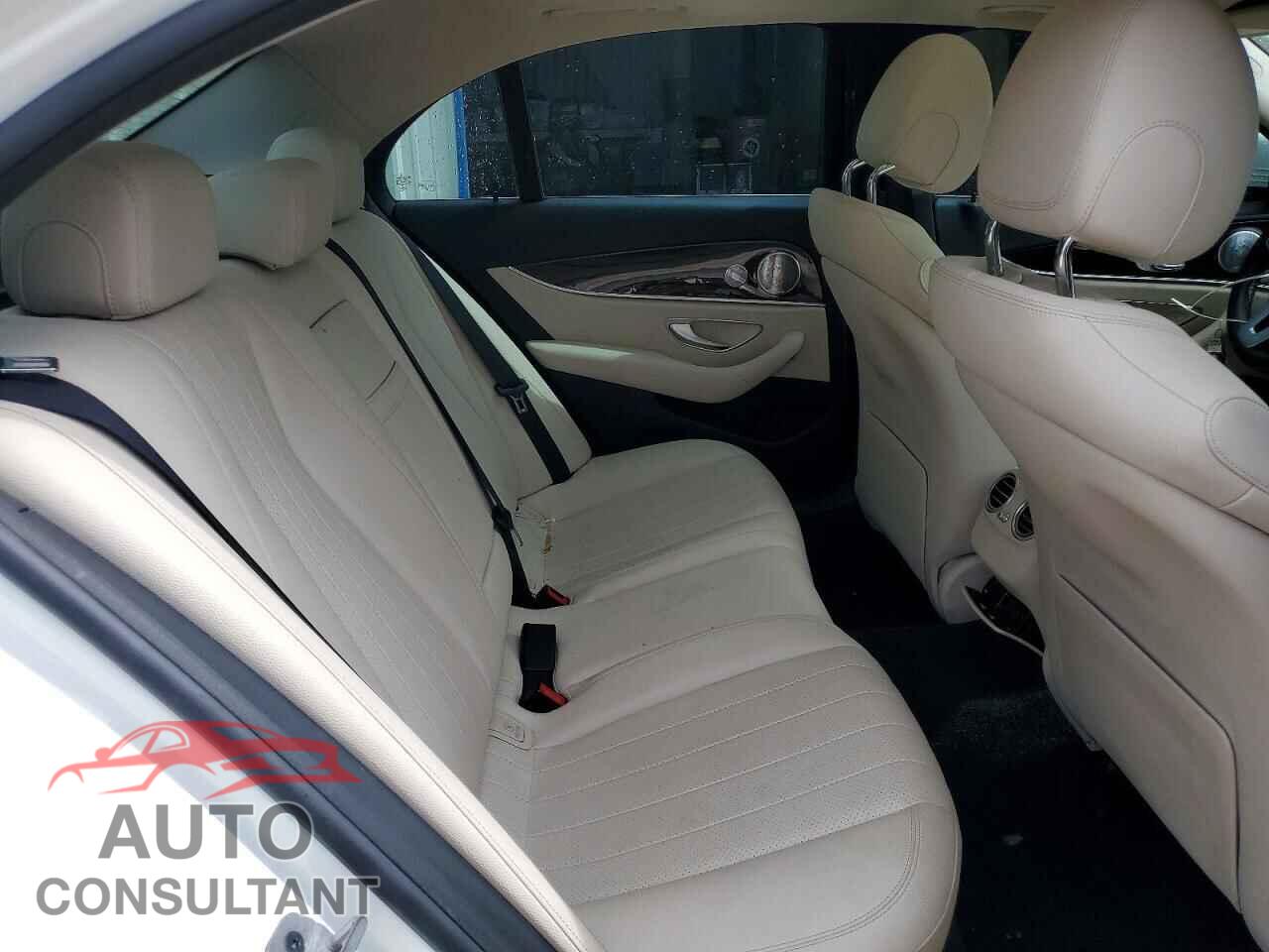 MERCEDES-BENZ E-CLASS 2020 - WDDZF8DB9LA752106