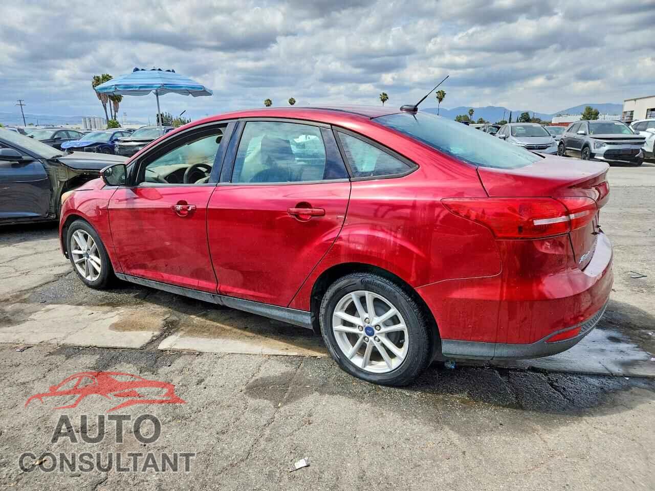 FORD FOCUS 2015 - 1FADP3F29FL269473