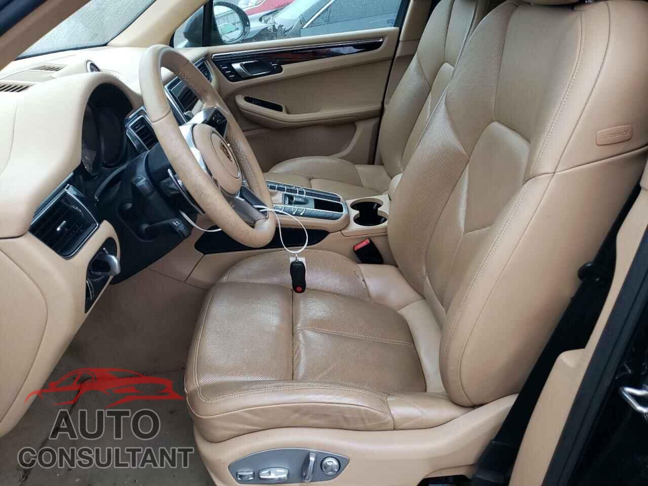 PORSCHE MACAN 2016 - WP1AB2A59GLB43931
