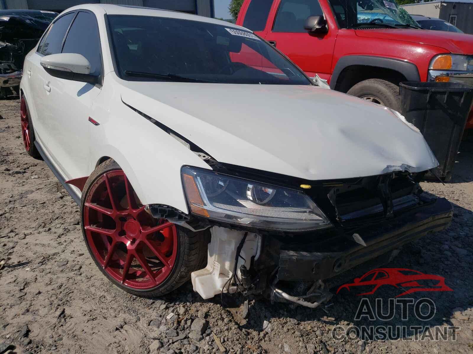 VOLKSWAGEN JETTA 2018 - 3VW4T7AJ3JM210483