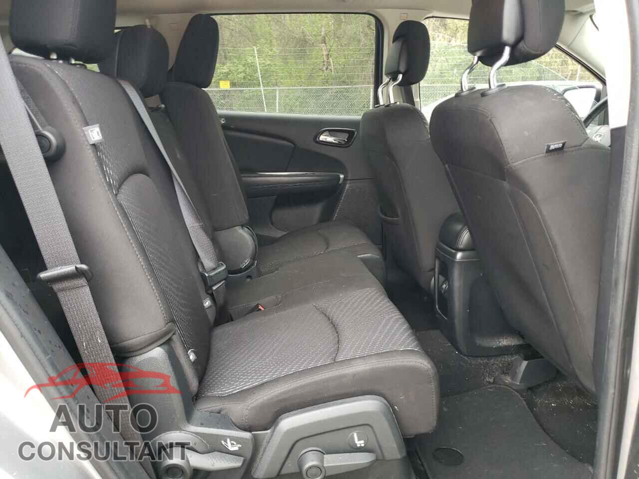 DODGE JOURNEY 2016 - 3C4PDCBB2GT217601