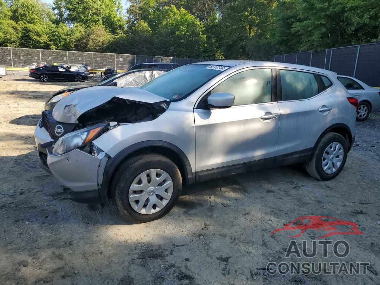 NISSAN ROGUE 2019 - JN1BJ1CP8KW240131