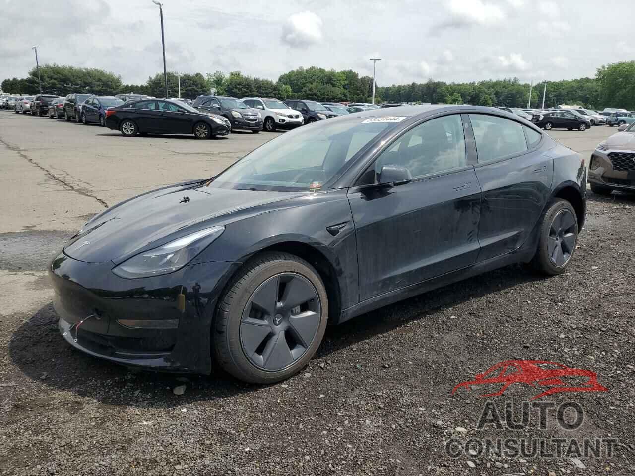 TESLA MODEL 3 2023 - 5YJ3E1EA5PF598829