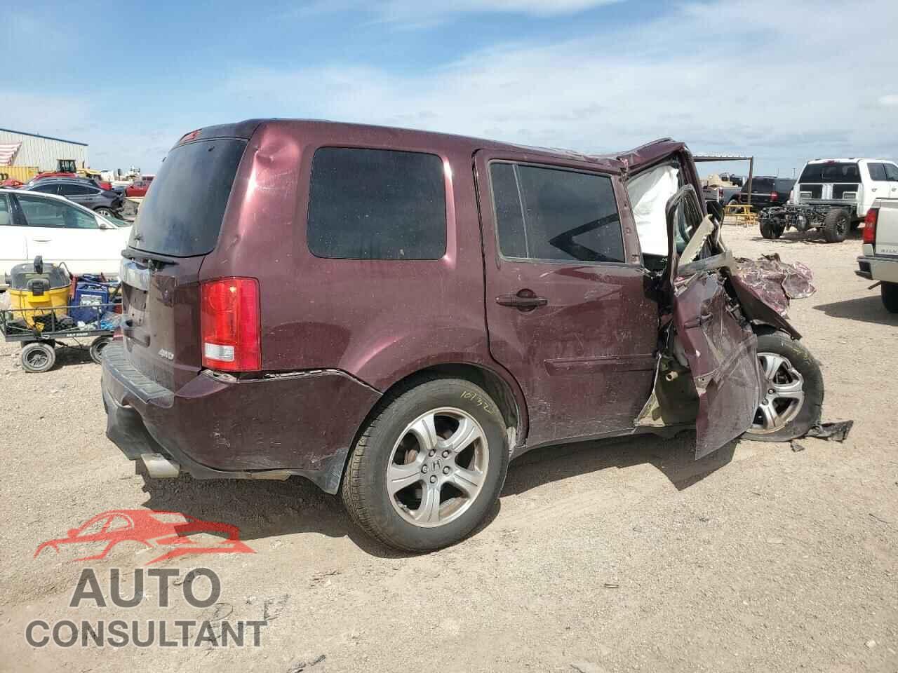 HONDA PILOT 2013 - 5FNYF4H40DB073098