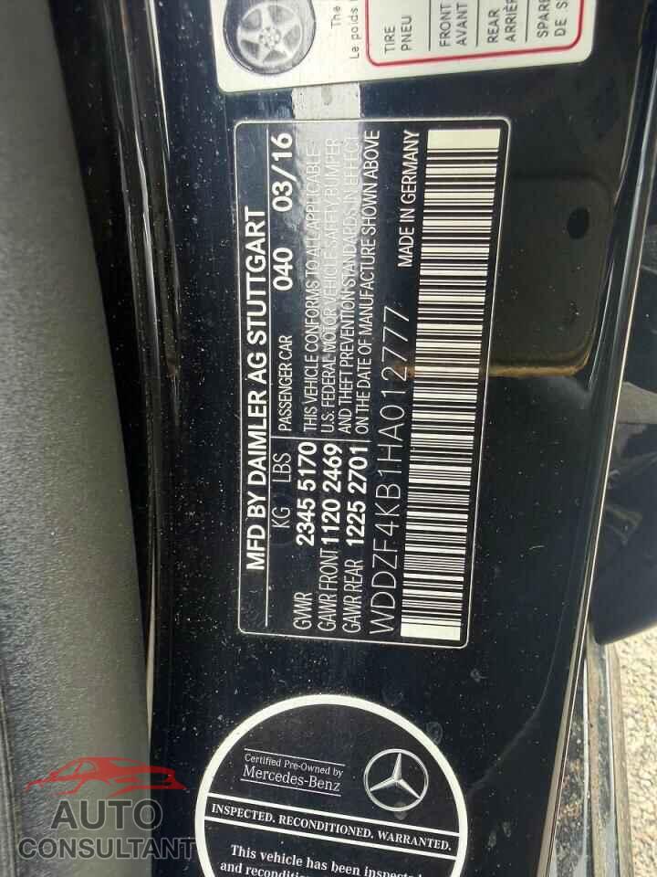 MERCEDES-BENZ E-CLASS 2017 - WDDZF4KB1HA012777