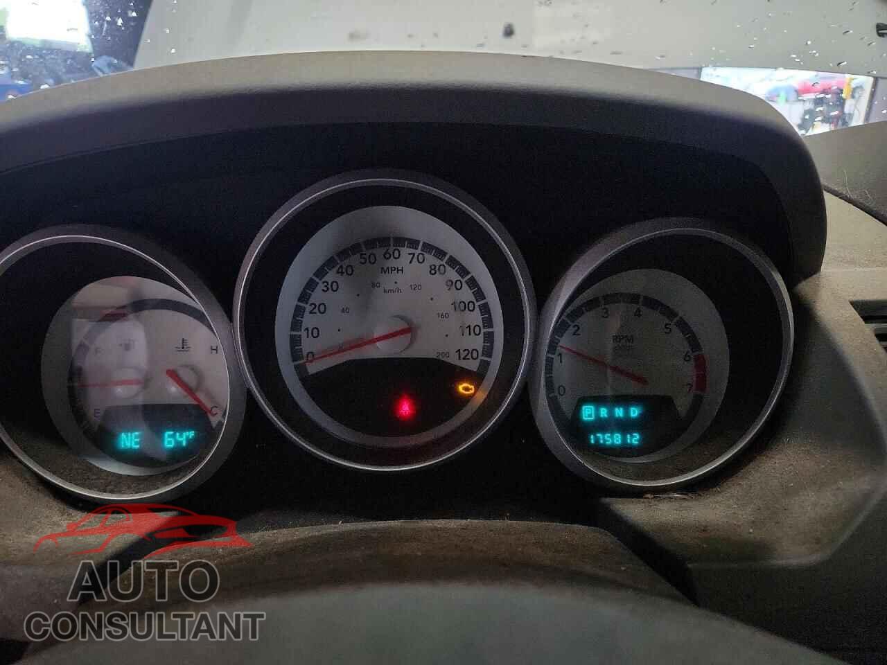 DODGE CARAVAN 2010 - 2D4RN4DE3AR185614