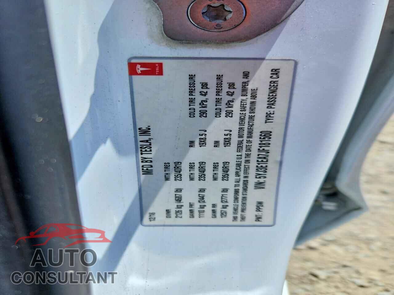 TESLA MODEL 3 2018 - 5YJ3E1EA7JF181560