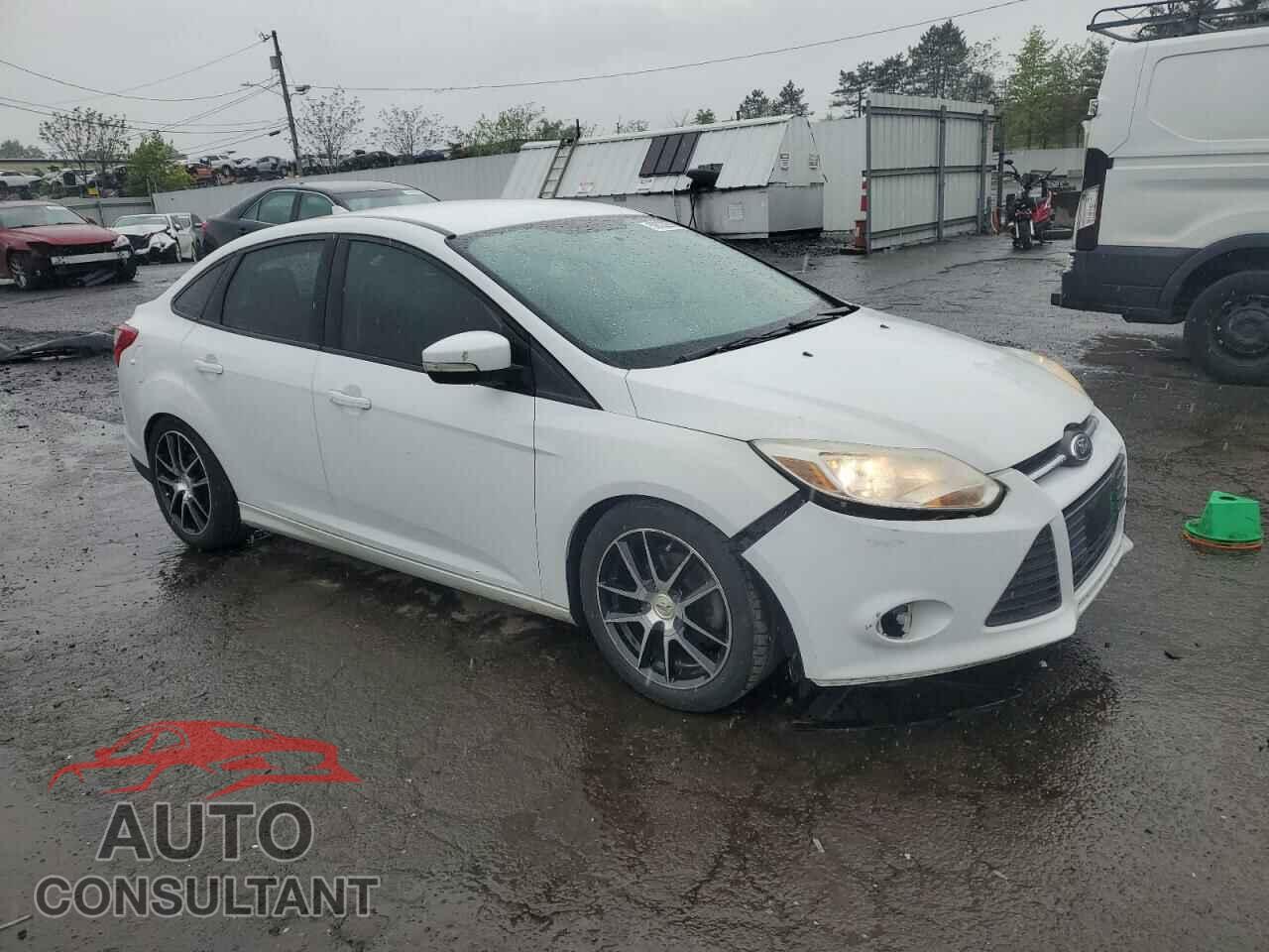 FORD FOCUS 2013 - 1FADP3E20DL124434