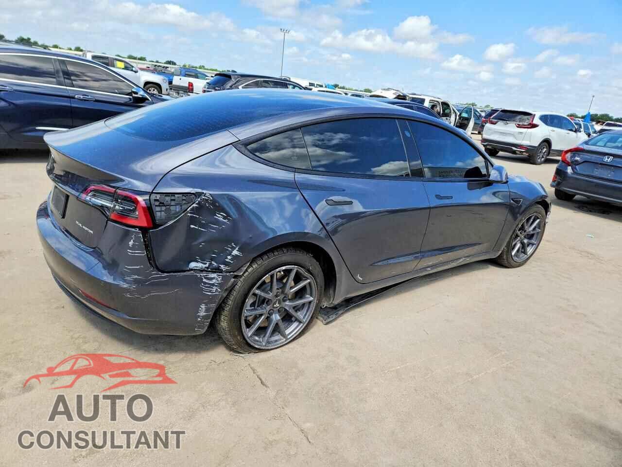 TESLA MODEL 3 2022 - 5YJ3E1EB5NF246453