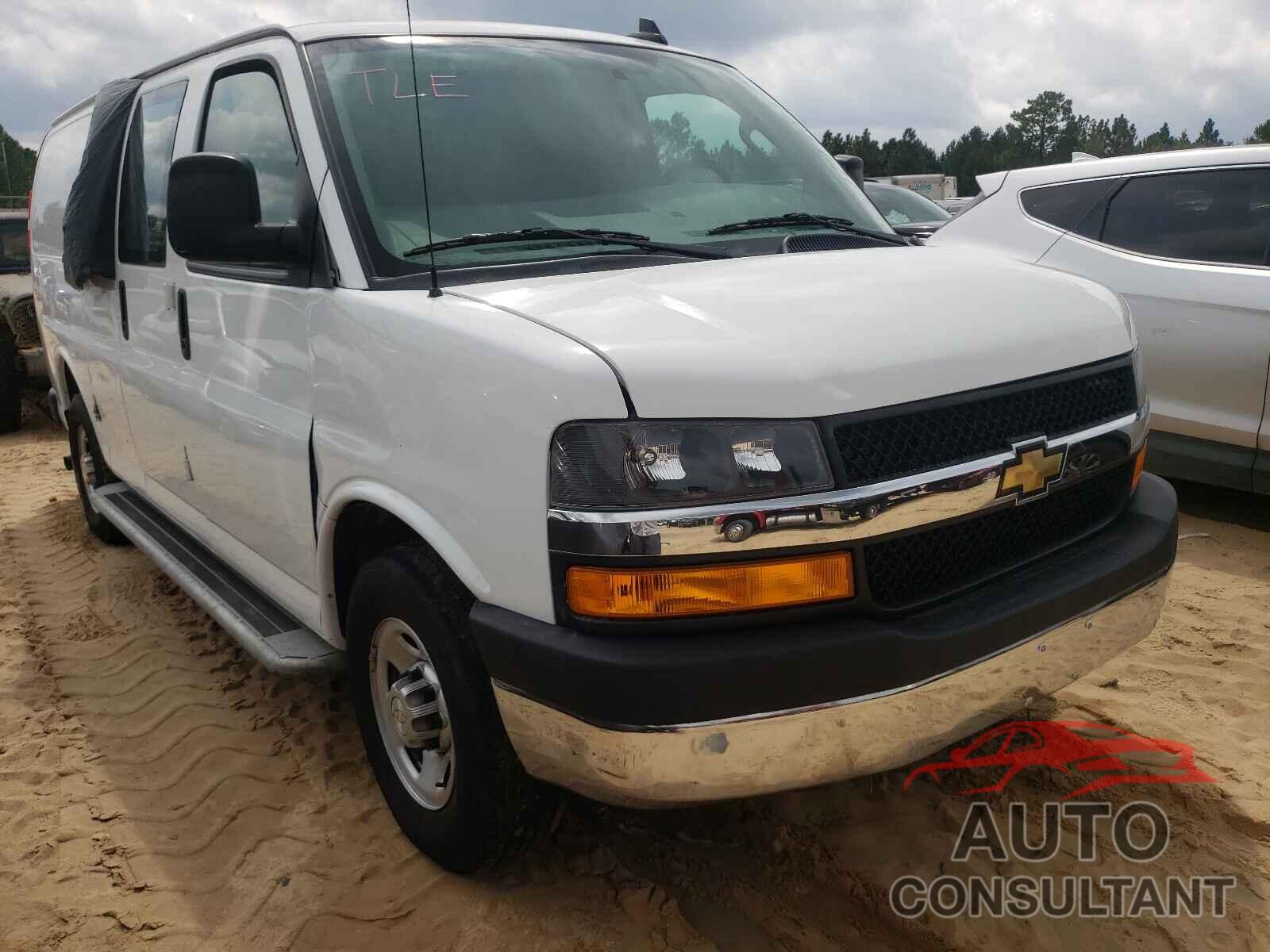 CHEVROLET EXPRESS 2020 - 1GCWGAFG6L1179952