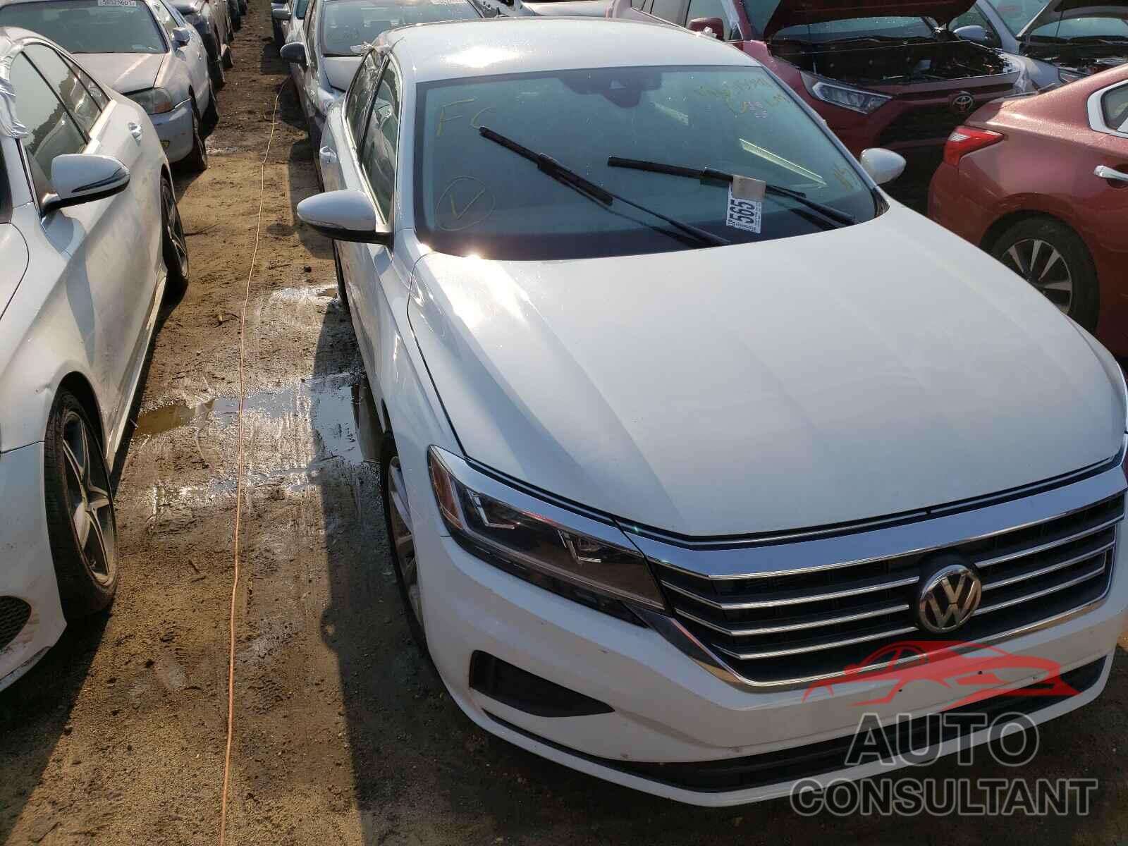 VOLKSWAGEN PASSAT 2020 - 1VWSA7A30LC006615