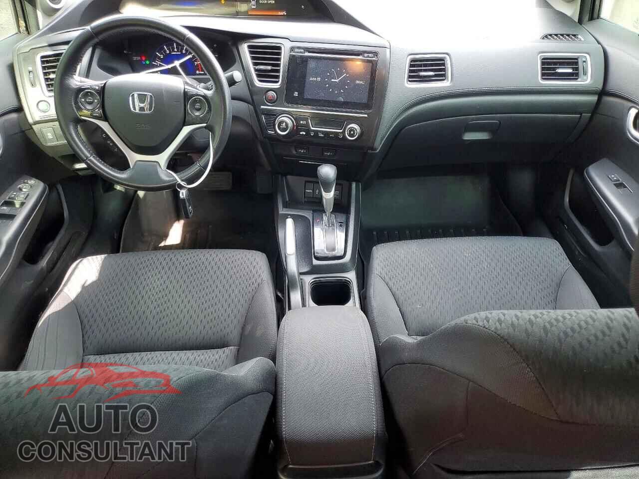 HONDA CIVIC 2015 - 2HGFB2F56FH052807