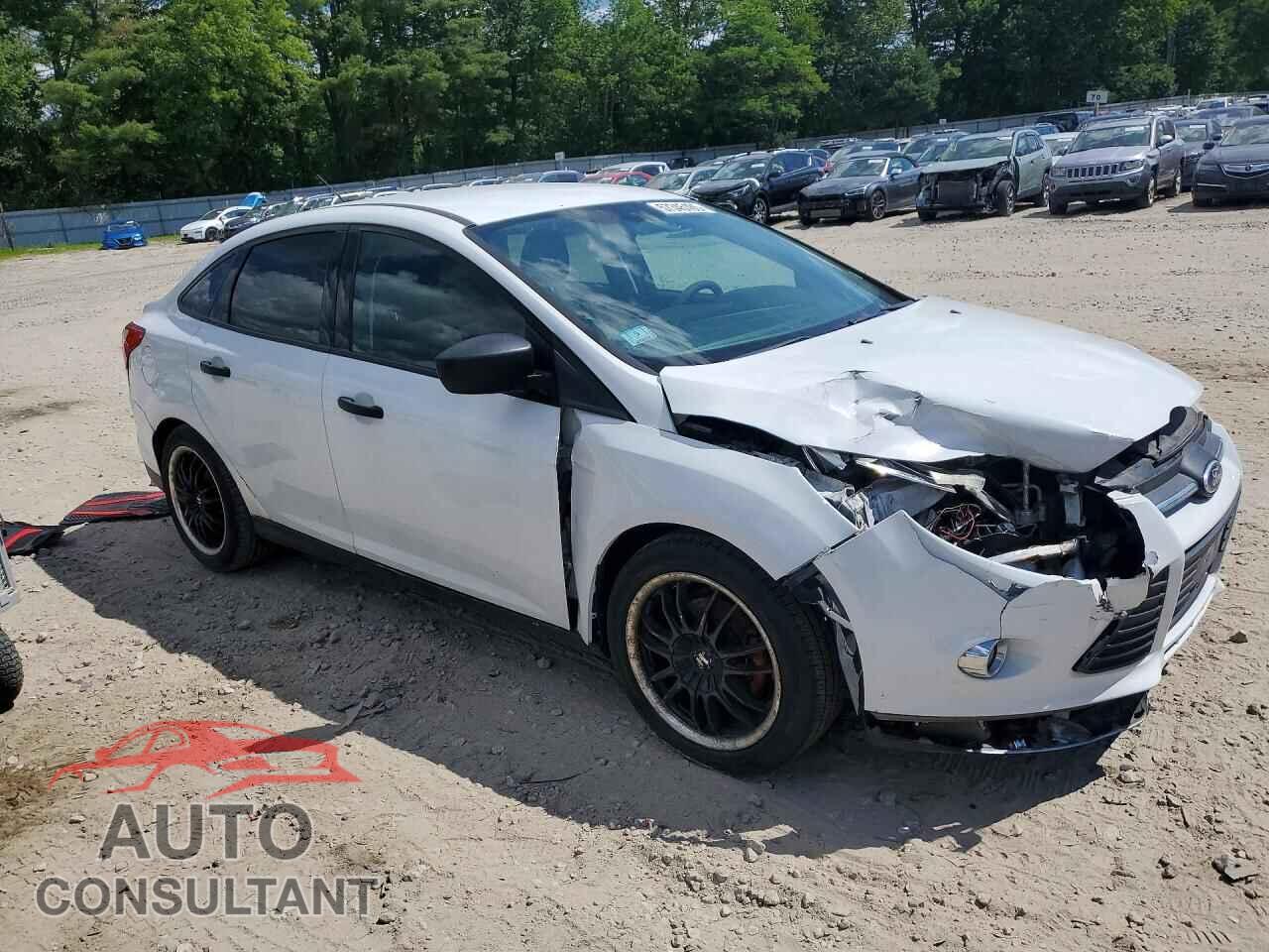 FORD FOCUS 2012 - 1FAHP3E24CL193207