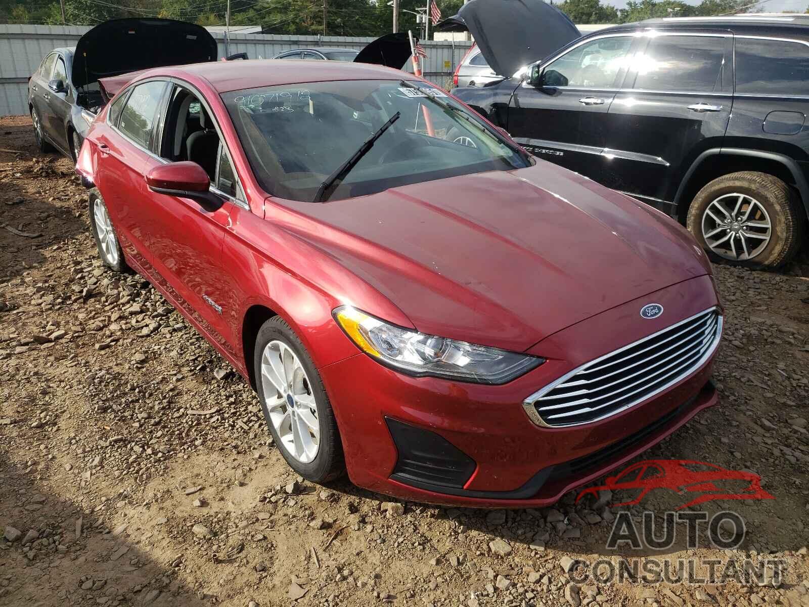 FORD FUSION 2019 - 3FA6P0LUXKR204494