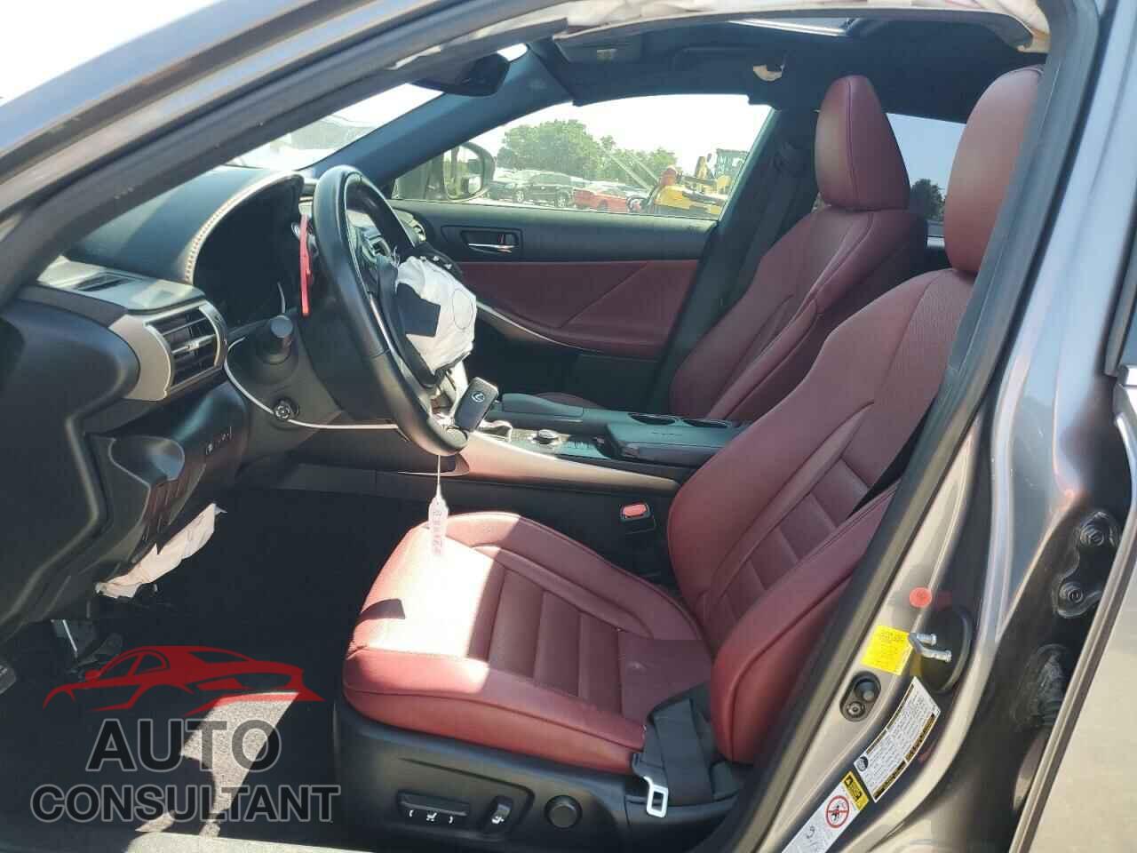 LEXUS IS 2014 - JTHBE1D26E5009418