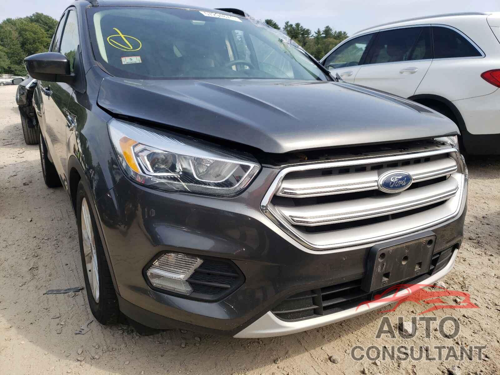 FORD ESCAPE 2017 - 1FMCU9GD7HUC40614