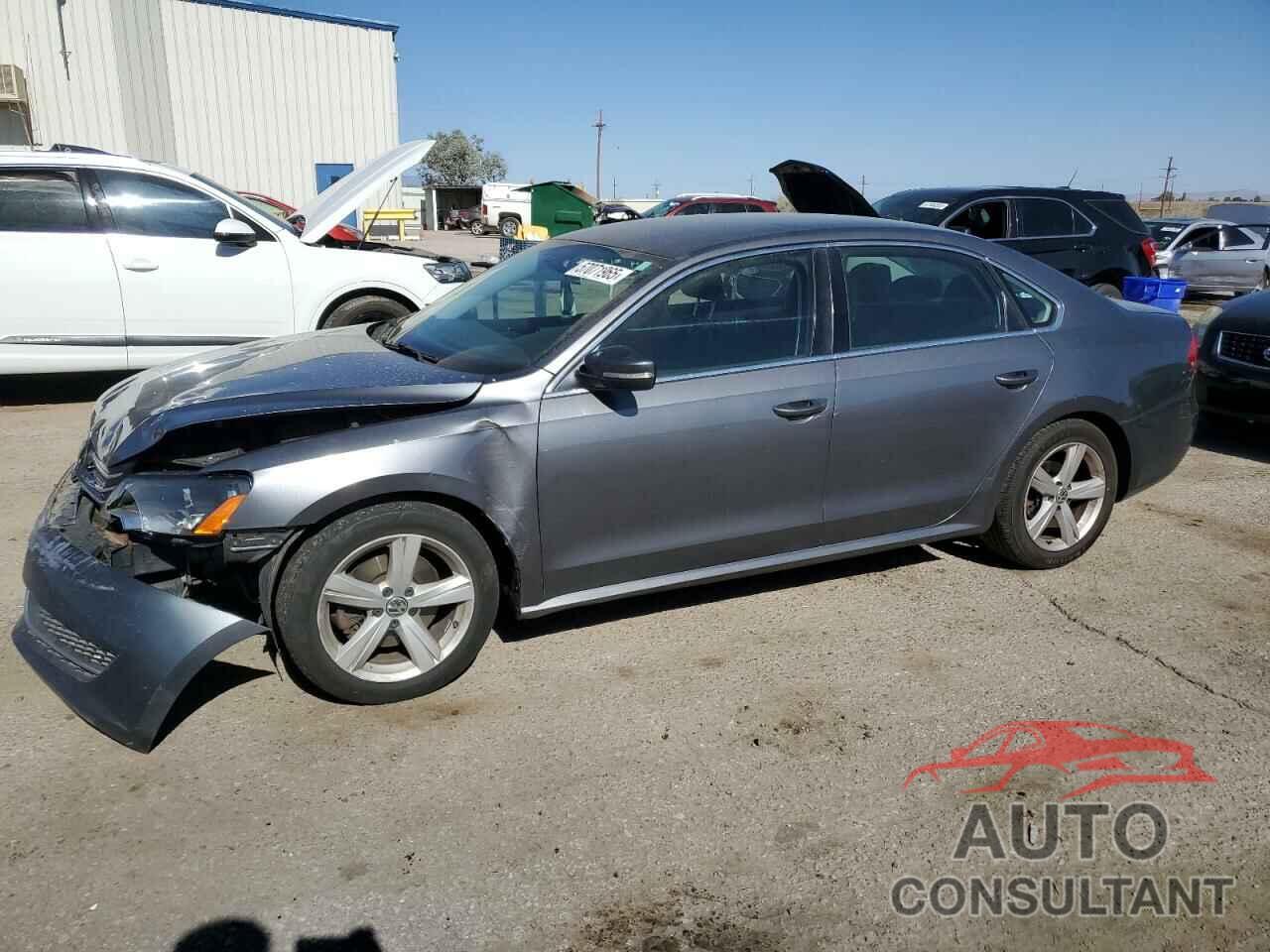 VOLKSWAGEN PASSAT 2013 - 1VWBP7A35DC101106