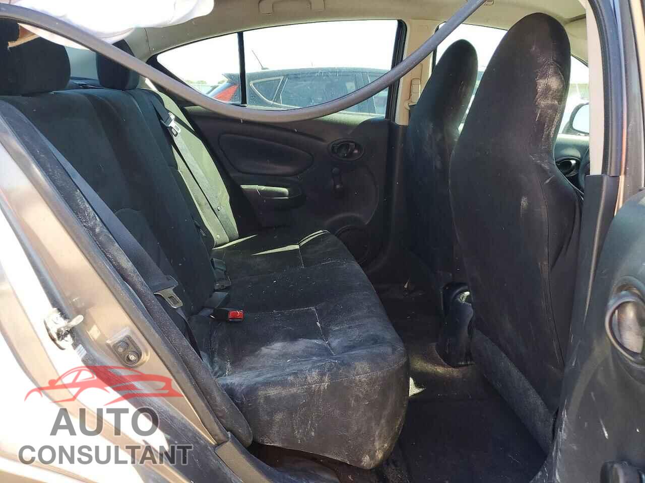 NISSAN VERSA 2015 - 3N1CN7AP1FL807077