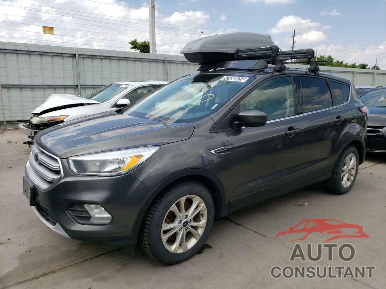 FORD ESCAPE 2017 - 1FMCU9GD7HUD77780