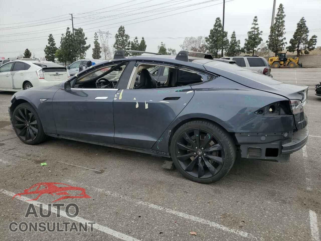 TESLA MODEL S 2014 - 5YJSA1S14EFP56277