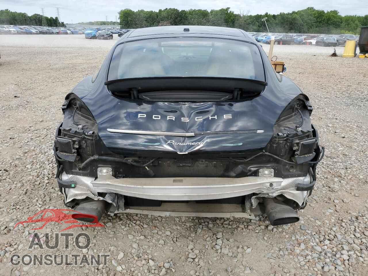 PORSCHE PANAMERA 2013 - WP0AA2A79DL014377