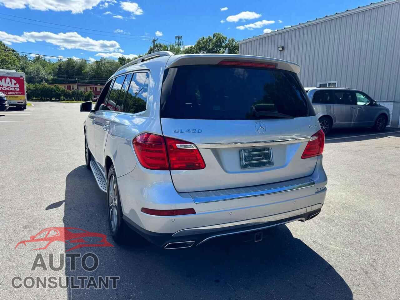 MERCEDES-BENZ GL-CLASS 2015 - 4JGDF6EE9FA524883