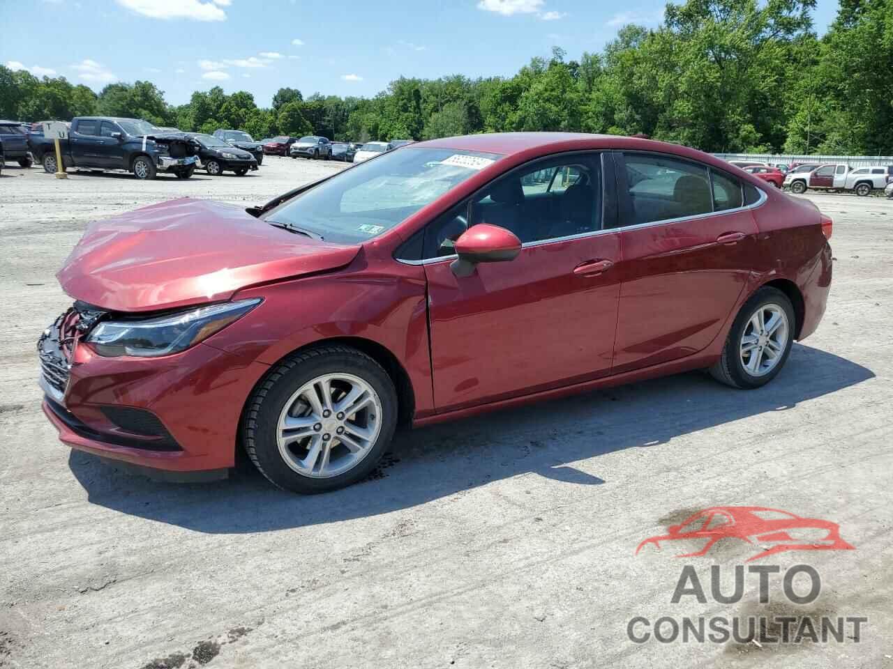 CHEVROLET CRUZE 2018 - 1G1BE5SM7J7230711