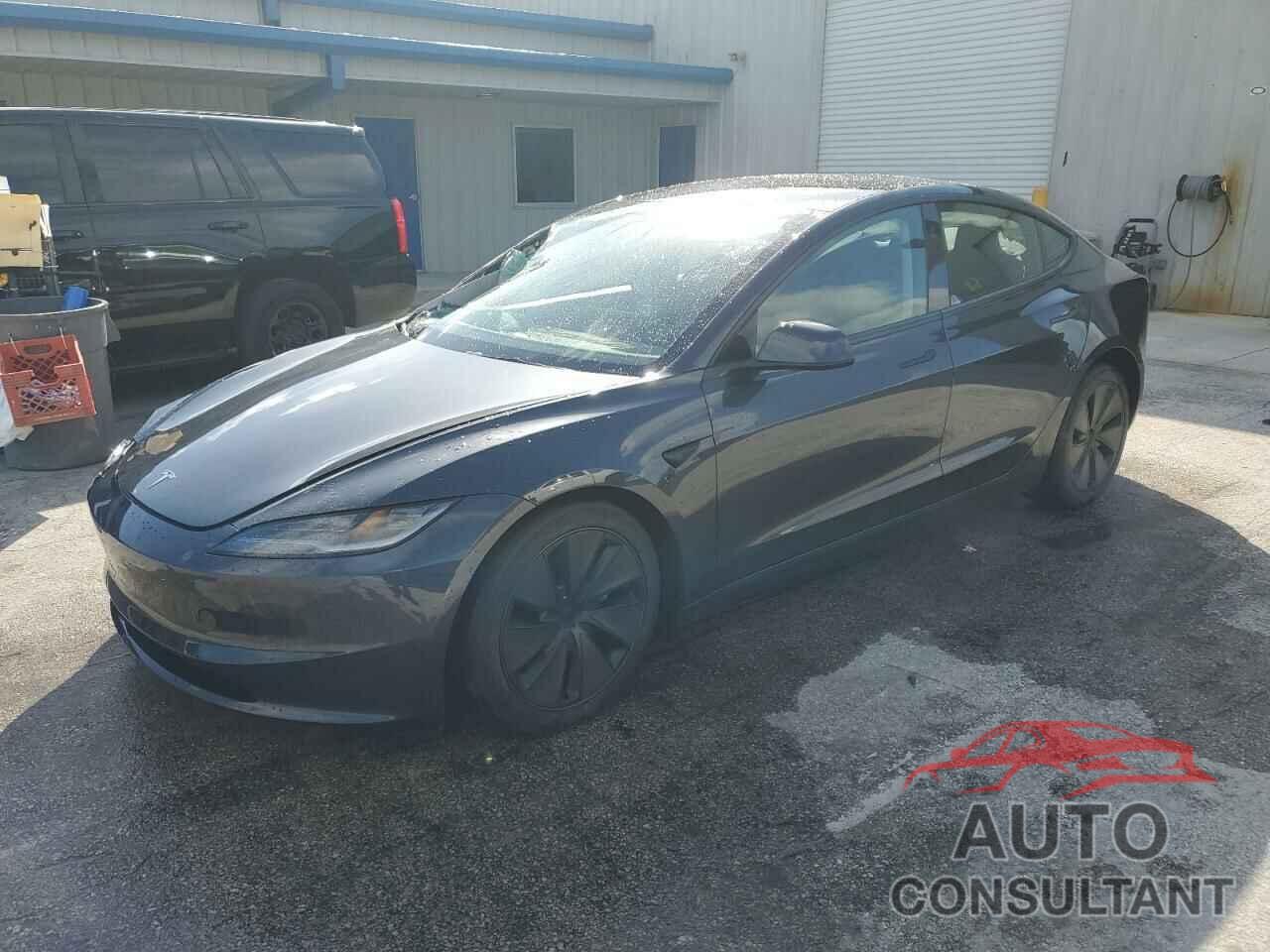 TESLA MODEL 3 2024 - 5YJ3E1EA7RF726152