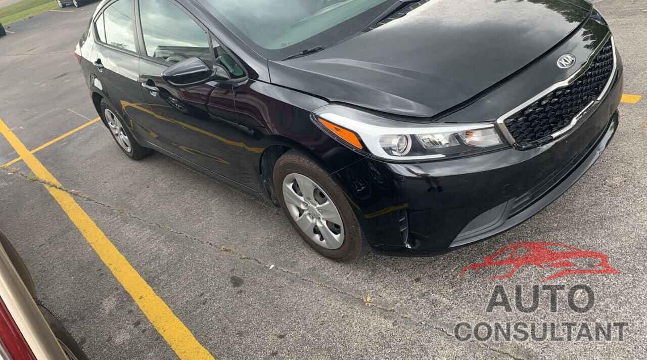 KIA FORTE 2017 - 3KPFK4A73HE143521