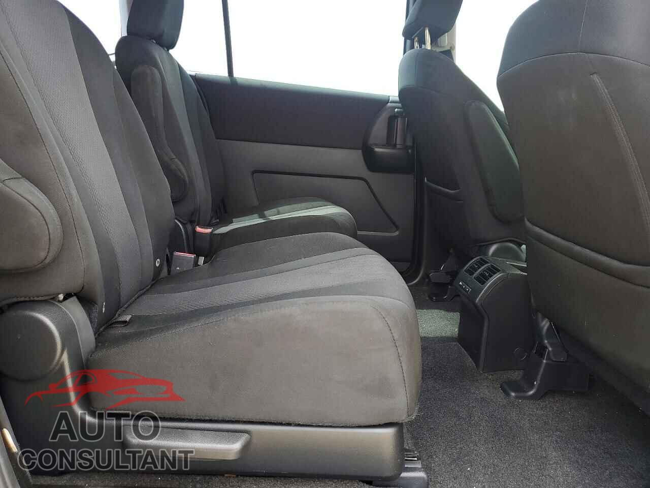 MAZDA 5 2014 - JM1CW2BL7E0177134