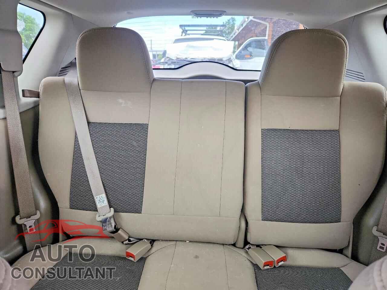 JEEP COMPASS 2010 - 1J4NF1FB2AD646681
