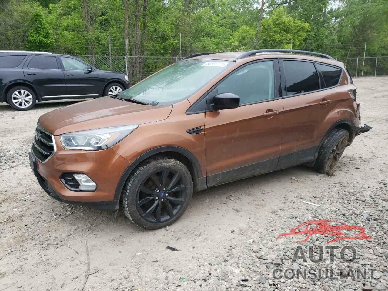 FORD ESCAPE 2017 - 1FMCU9GD0HUC46089
