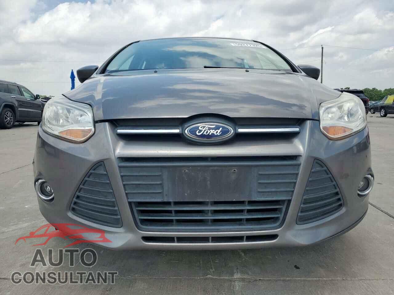 FORD FOCUS 2012 - 1FAHP3K26CL235560