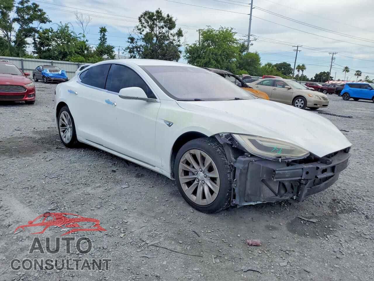 TESLA MODEL S 2016 - 5YJSA1E16GF158948