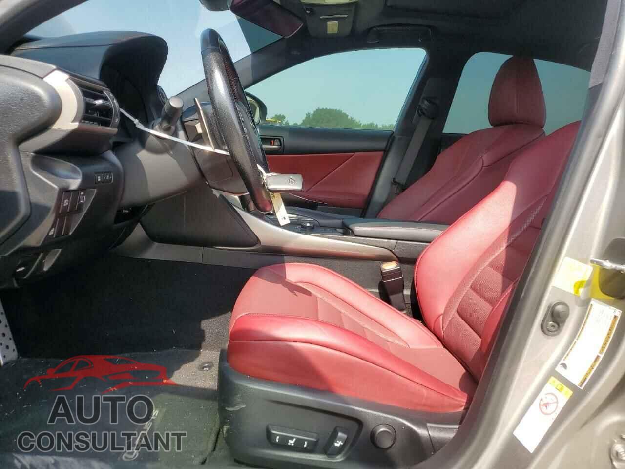 LEXUS IS 2017 - JTHBA1D22H5042061