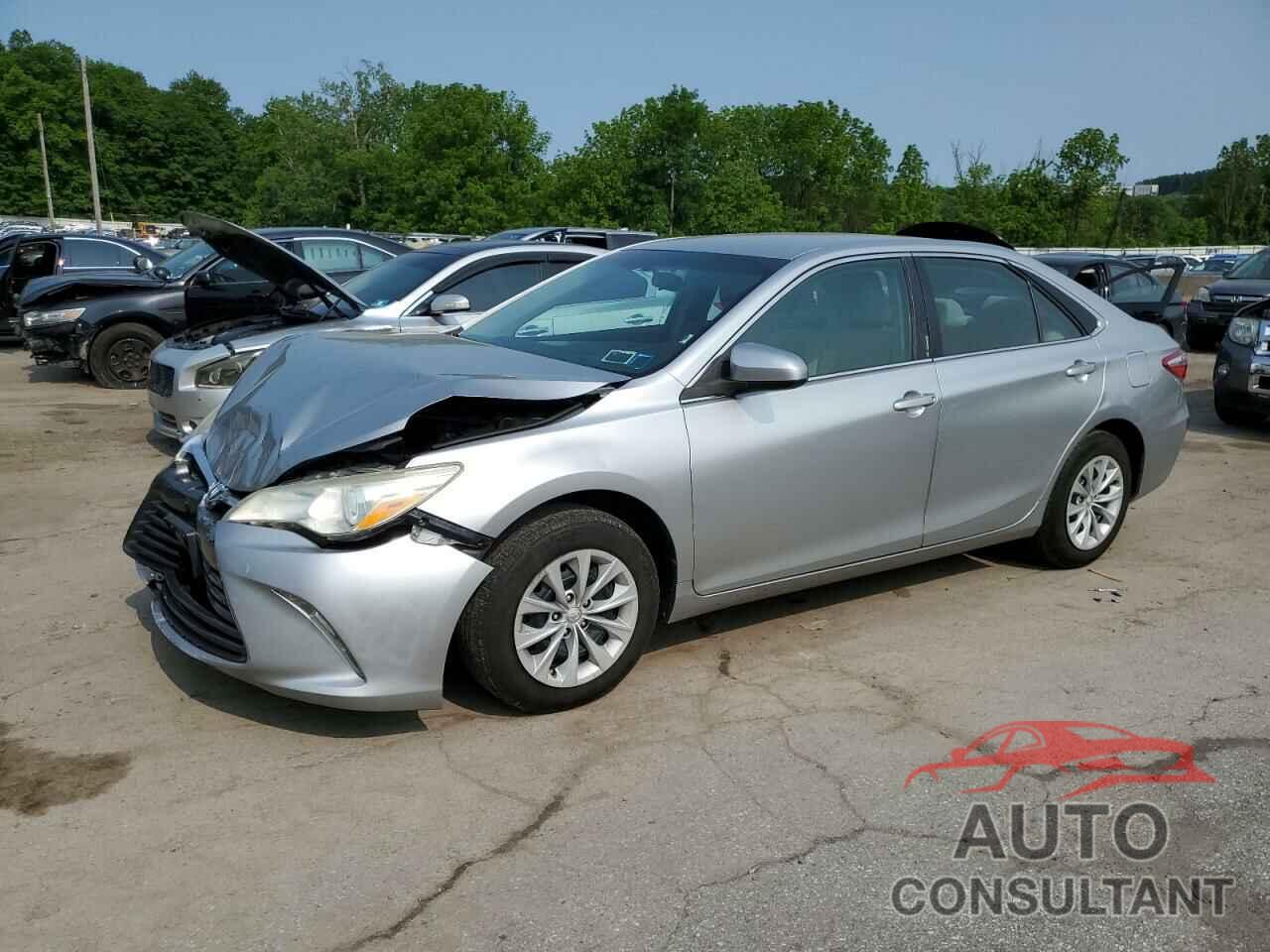 TOYOTA CAMRY 2015 - 4T4BF1FK2FR512934