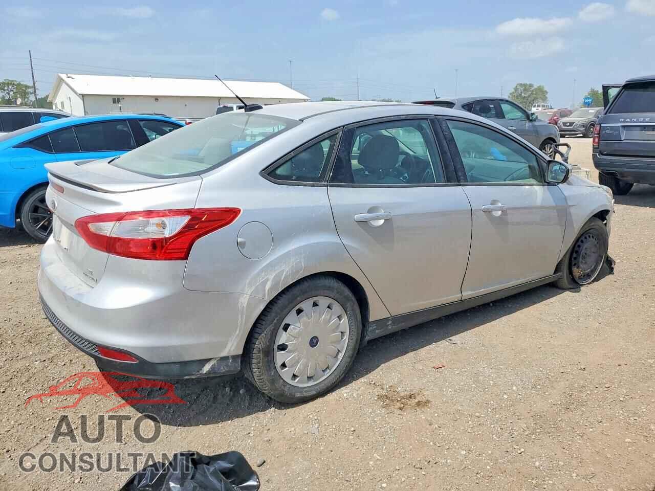 FORD FOCUS 2014 - 1FADP3F25EL393870