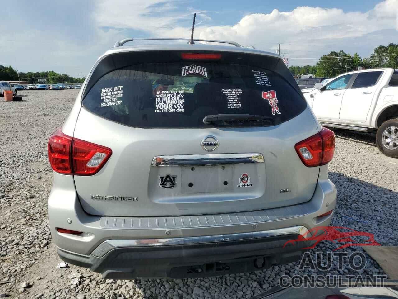 NISSAN PATHFINDER 2017 - 5N1DR2MNXHC675899
