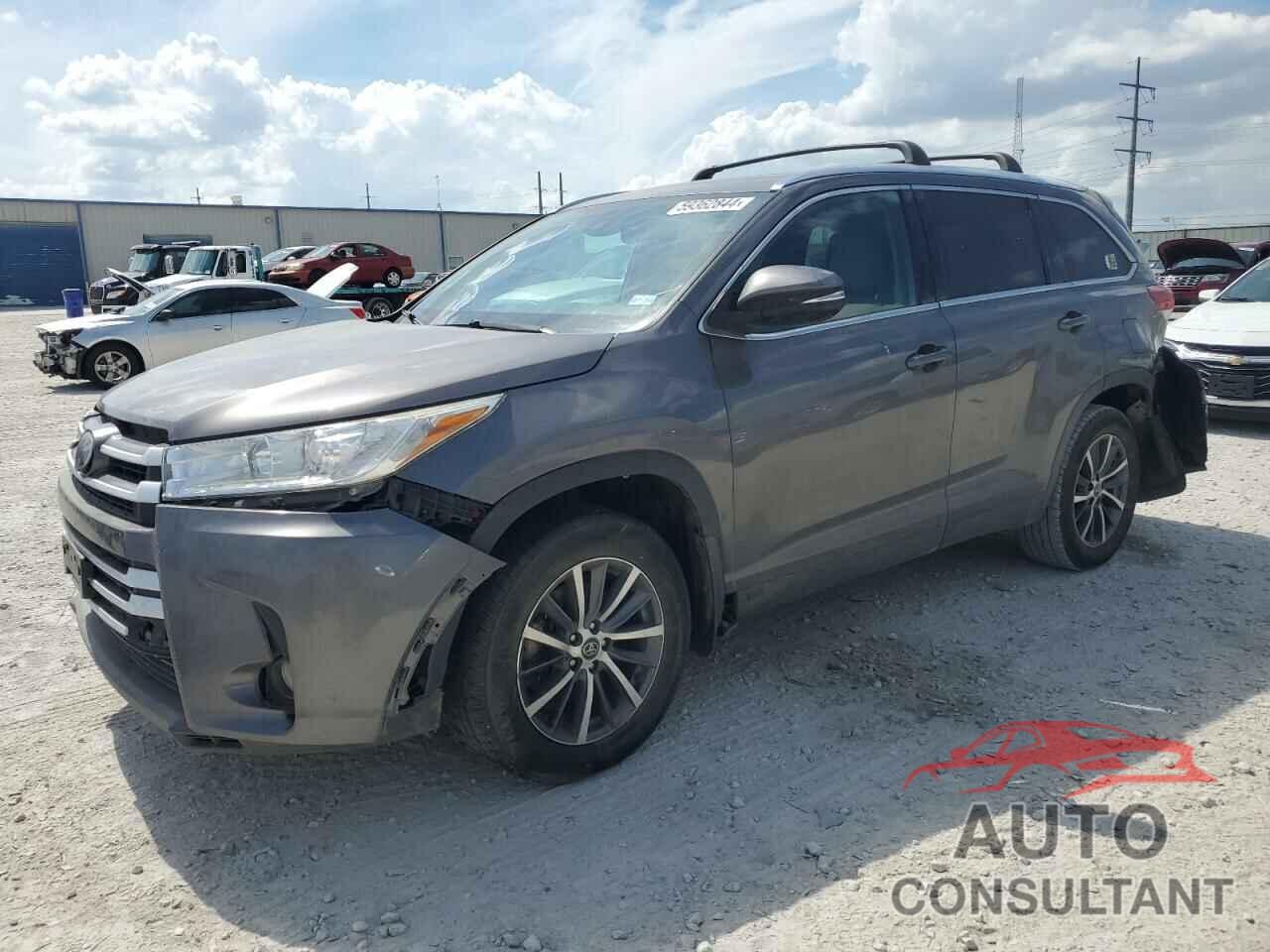 TOYOTA HIGHLANDER 2019 - 5TDKZRFH1KS554714