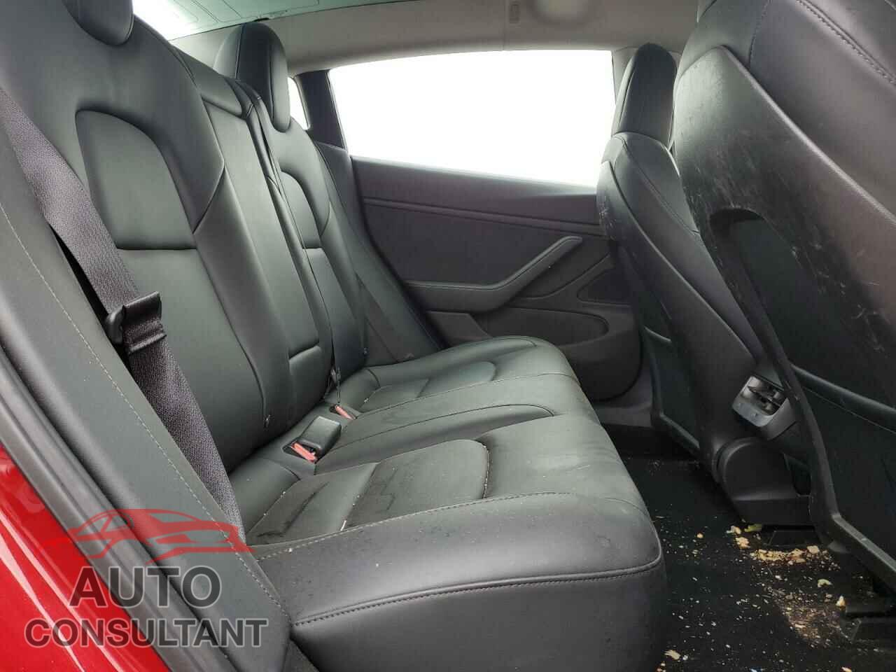 TESLA MODEL 3 2020 - 5YJ3E1EC3LF586433