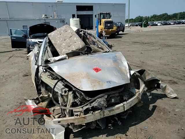 TESLA MODEL 3 2018 - 5YJ3E1EB4JF083496