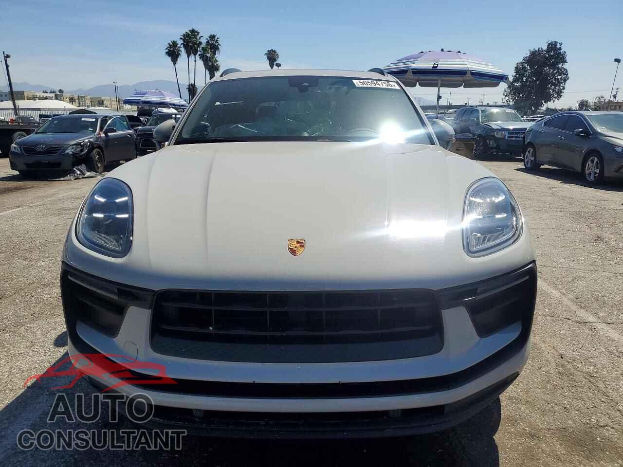 PORSCHE MACAN 2022 - WP1AA2A5XNLB06175