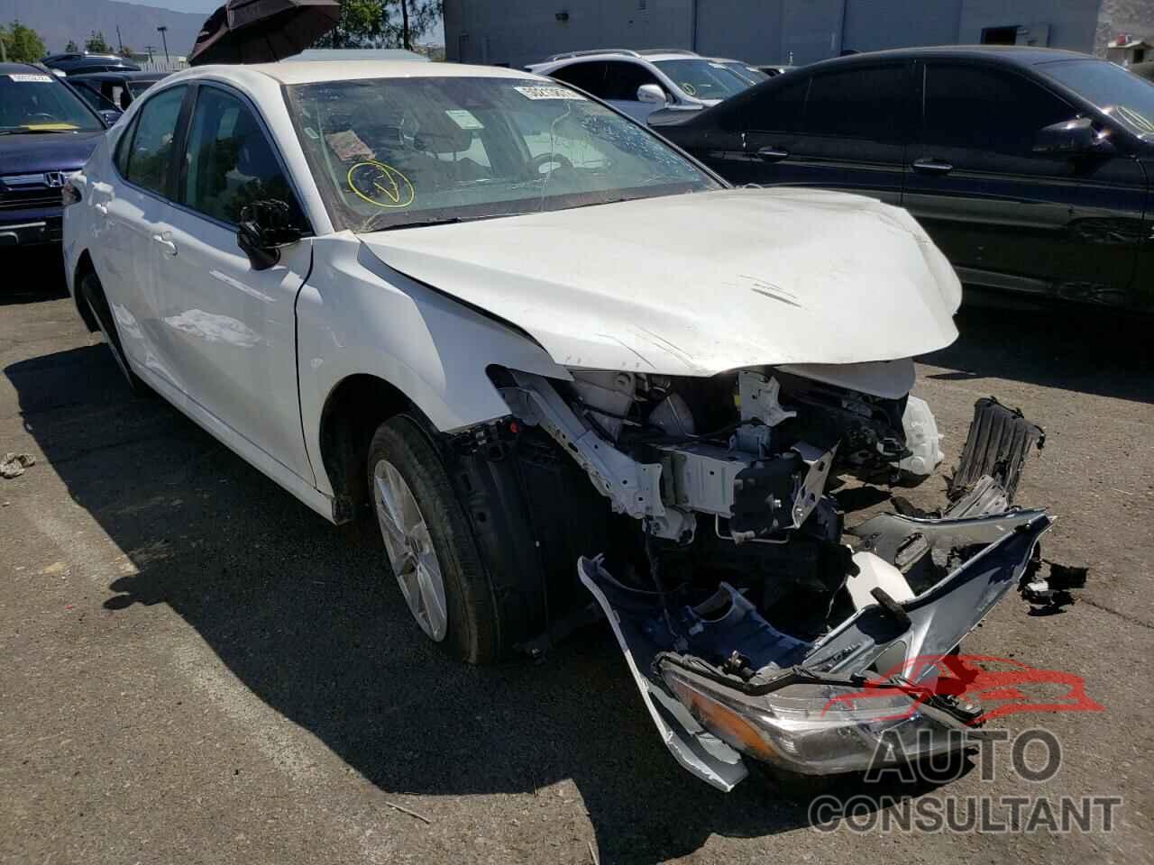 TOYOTA CAMRY 2021 - 4T1C11AK4MU468839
