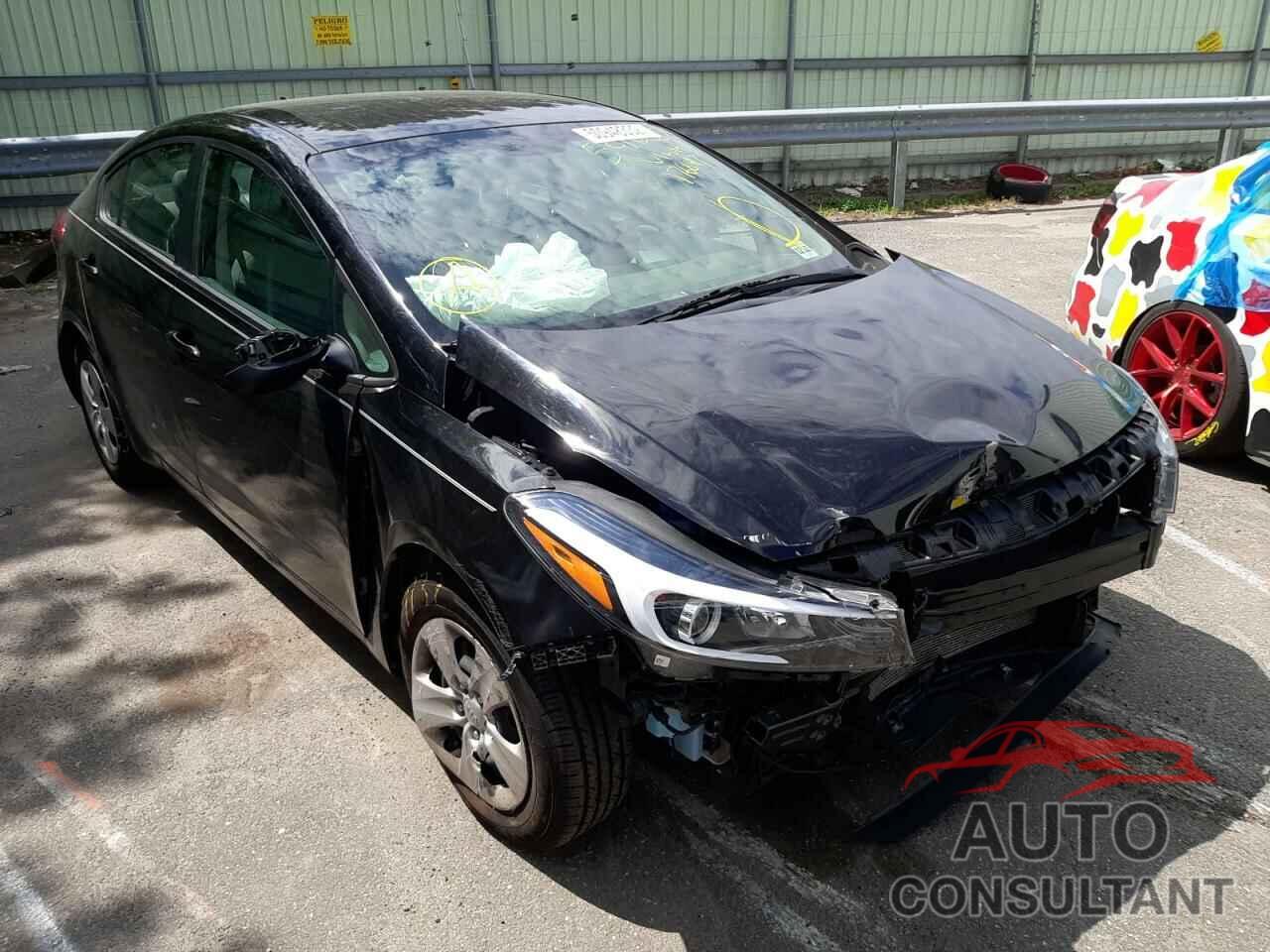 KIA FORTE 2018 - 3KPFK4A76JE176647