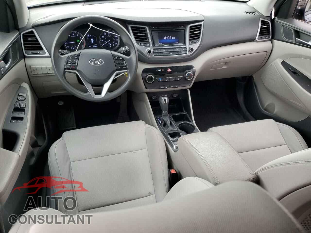 HYUNDAI TUCSON 2017 - KM8J33A49HU439082