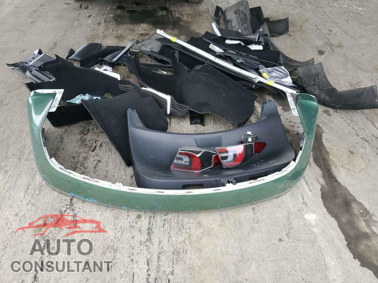 TESLA MODEL S 2017 - 5YJSA1E17HF208645