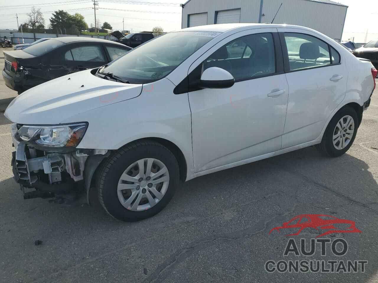 CHEVROLET SONIC 2019 - 1G1JB5SBXK4150759