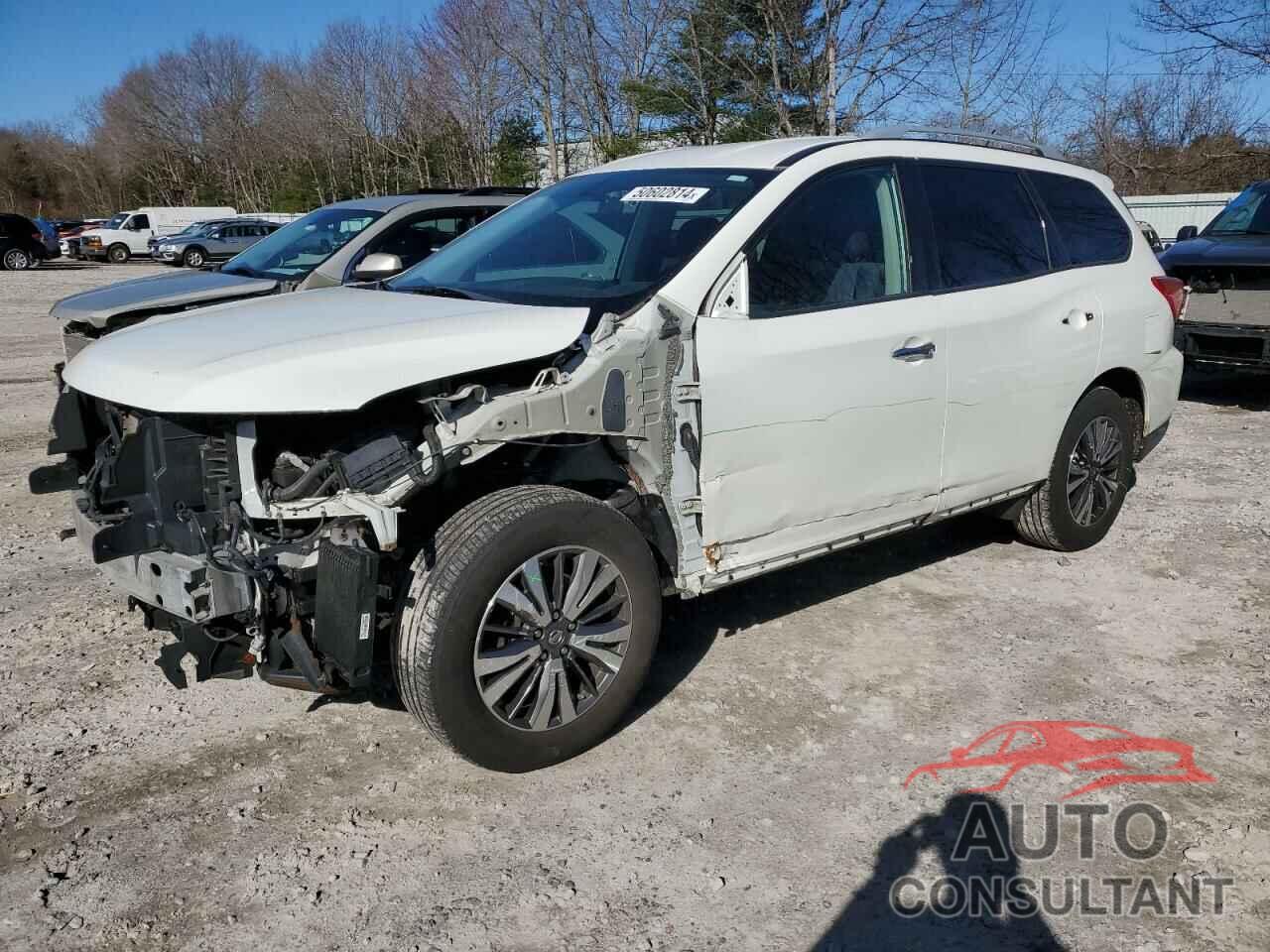 NISSAN PATHFINDER 2017 - 5N1DR2MM1HC910911