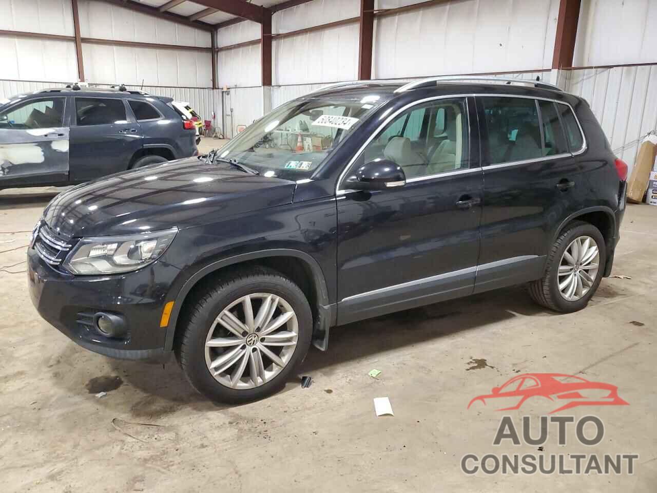 VOLKSWAGEN TIGUAN 2016 - WVGBV7AX4GW553803