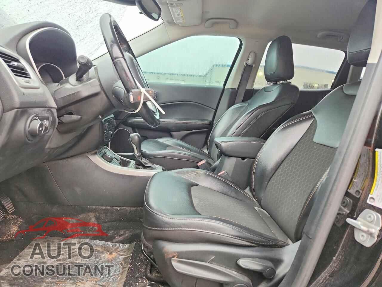 JEEP COMPASS 2020 - 3C4NJDBB8LT150437